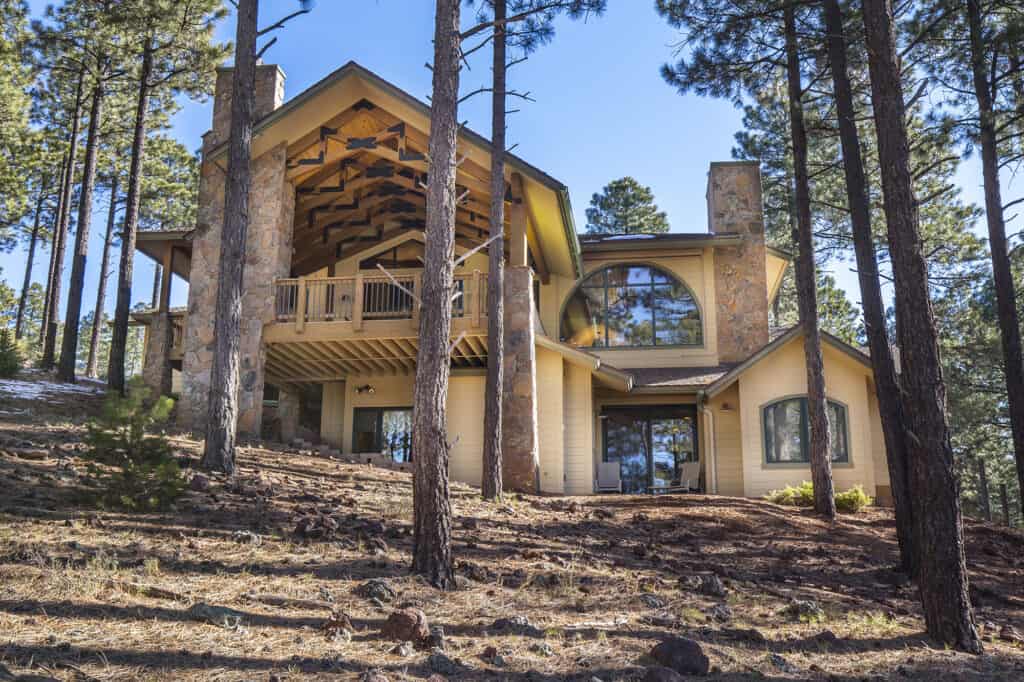 sedona home builder with modern mountain style exterior